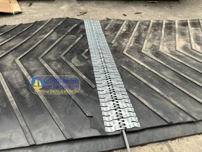 Gia công nối băng tải bằng ghim 3 chân A3